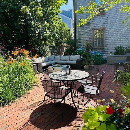 Seven Sea Street Inn Nantucket Esterno foto