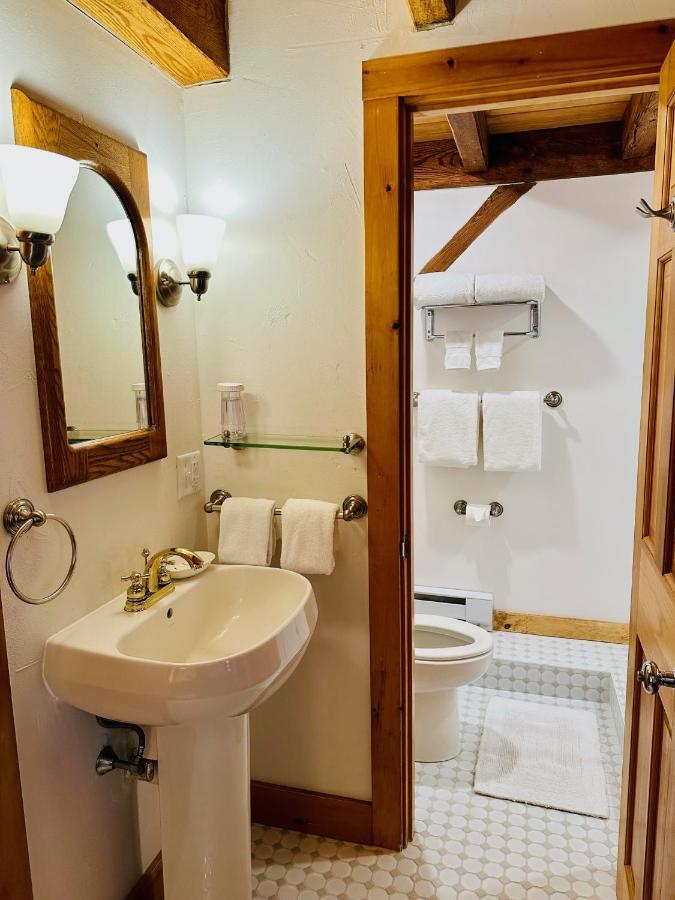 Seven Sea Street Inn Nantucket Esterno foto